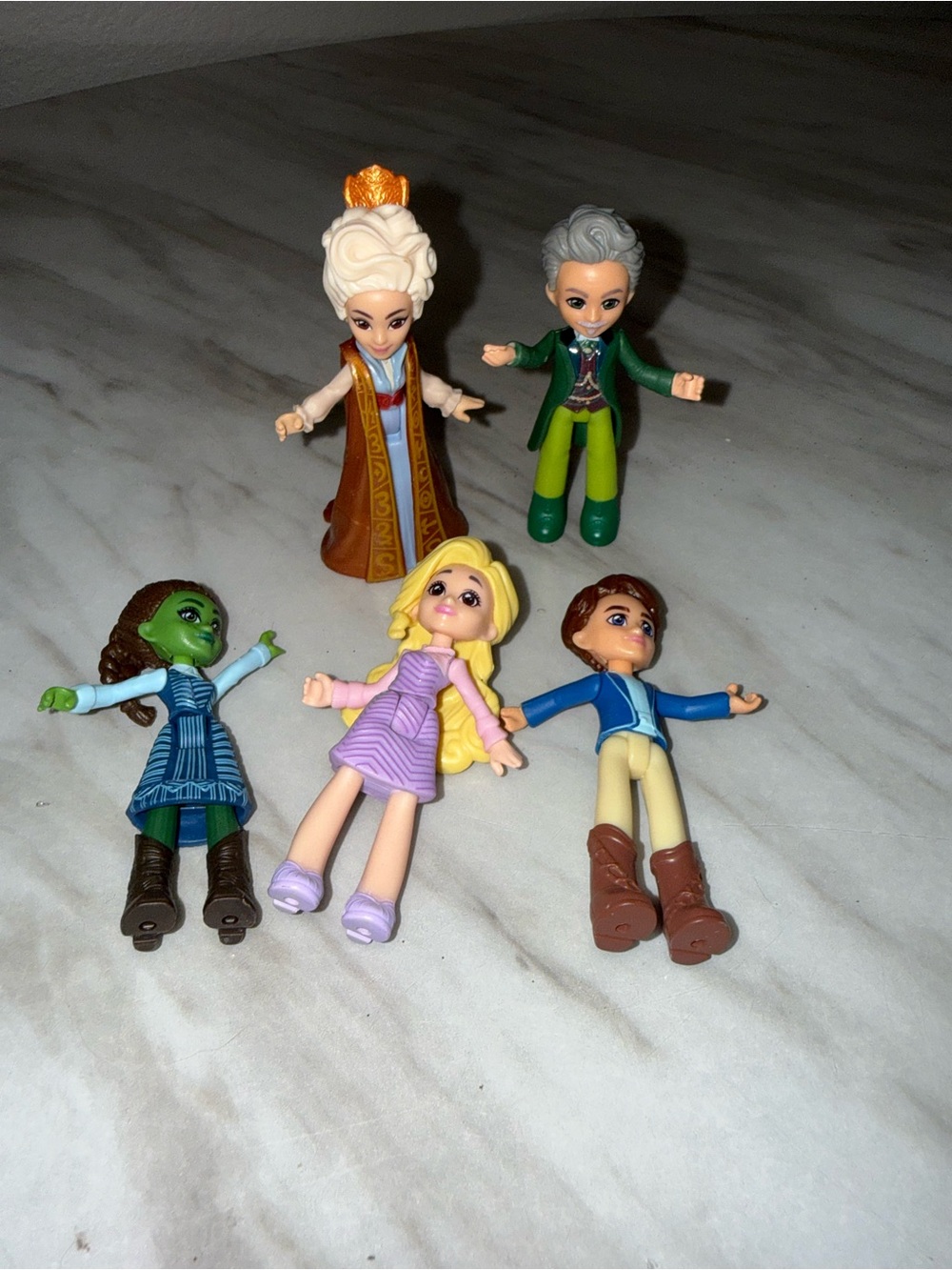 Polly pocket Wicked cast